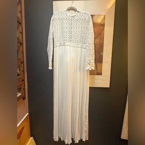 Elegant White Lace Maxi Dress